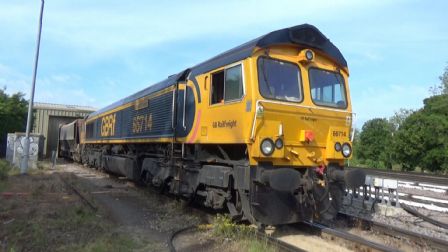 Cab Ride GBRF139: Purley and Clapham Junction to Hendon and Luton